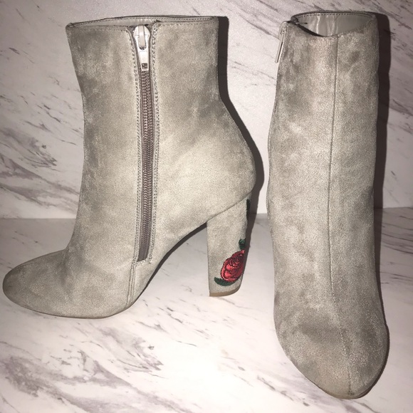 WILD DIVA Floral Embroidered Heel Boot Shoes - Picture 8 of 8